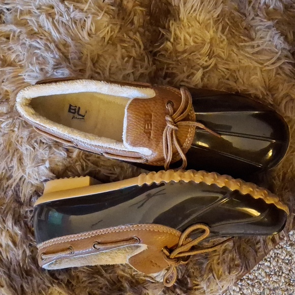 JBU duck shoes - Picture 2 of 4